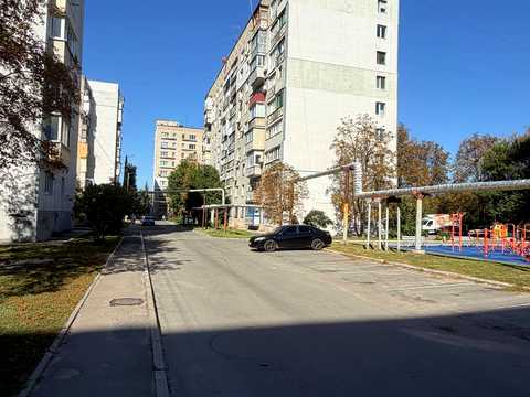 квартира за адресою Василя Сухомлинського вул. (Совхозна), 50а