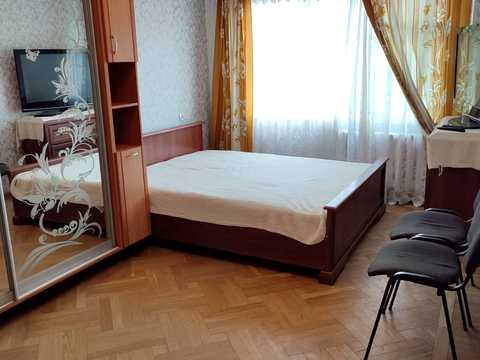 квартира за адресою Євгена Танцюри вул. (Генерала Петрова), 76