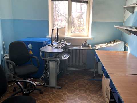 комерційна за адресою Янтарна вул., 64