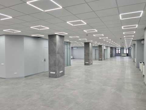 комерційна за адресою Фізкультури вул., 23