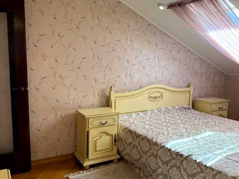квартира за адресою Вишнева вул. (Поліни Осипенко), 24