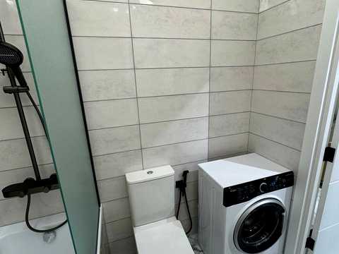 квартира за адресою Червоної Калини вул., 8