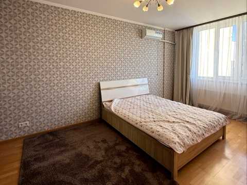 квартира за адресою Виставкова вул., 24