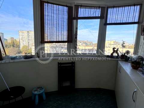 квартира за адресою Голосіївський просп. (40-річчя Жовтня), 68