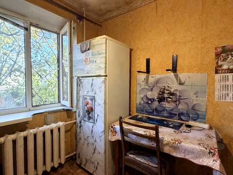 квартира по адресу Нижнеднепровская ул., 4