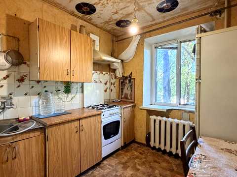 квартира по адресу Нижнеднепровская ул., 4