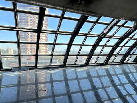 коммерческая по адресу Леси Украинки бульв., 30