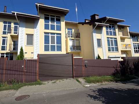дом по адресу Рокитнянская ул., 11