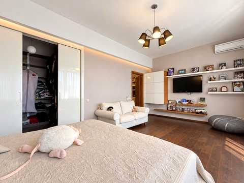 квартира за адресою Кропивницького вул., 10