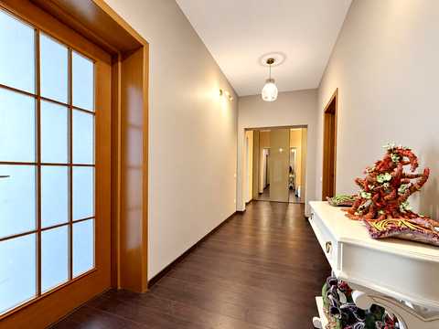 квартира за адресою Кропивницького вул., 10