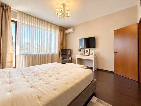 квартира за адресою Кропивницького вул., 10