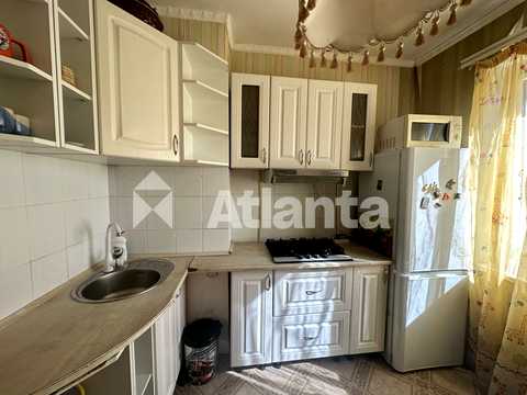квартира за адресою Академіка Заболотного вул., 32