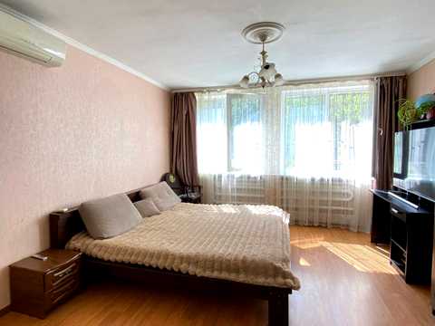 квартира за адресою Івана Фунтового вул., 17
