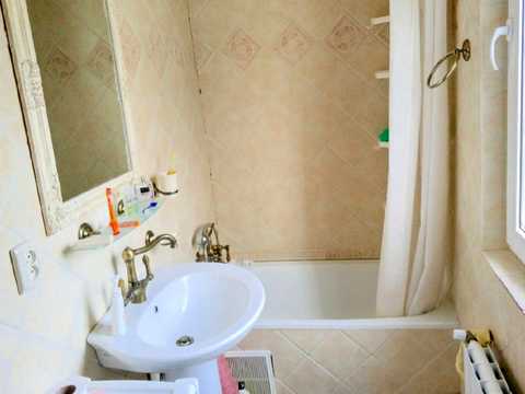 будинок за адресою 19 та Зарічна, 4