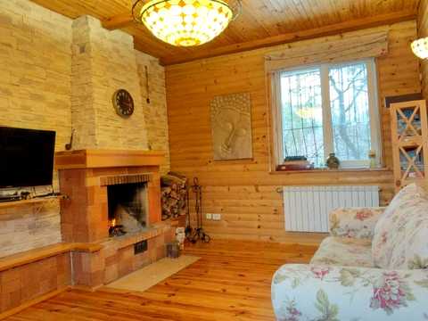 будинок за адресою 19 та Зарічна, 4