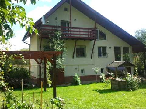 будинок за адресою 19 та Зарічна, 4