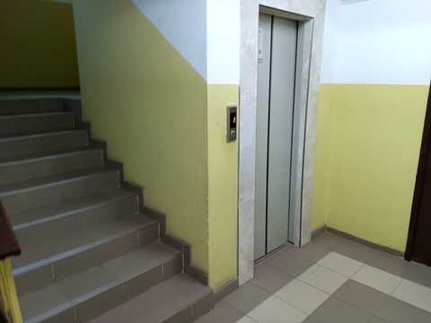 квартира за адресою Калинова вул., 104
