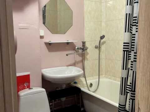 квартира за адресою Дарницький бульв., 15