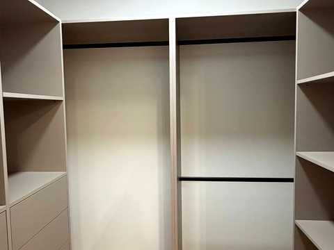 квартира по адресу Романа Левицкого ул., 4