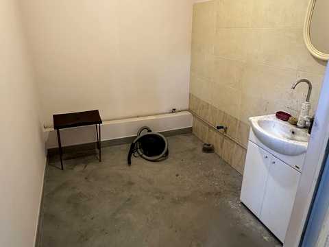 коммерческая по адресу Головна, 75В