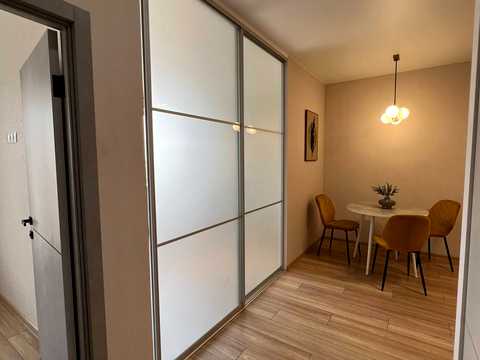 квартира за адресою Академіка Сахарова вул., 36