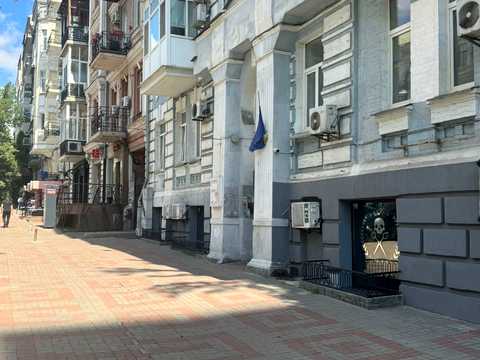 комерційна за адресою Шота Руставелі вул., 33-А