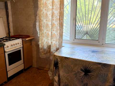 квартира за адресою Запорізька вул., 4-А