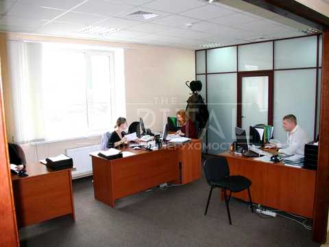 комерційна за адресою Київ, Івана Федорова вул., 32а