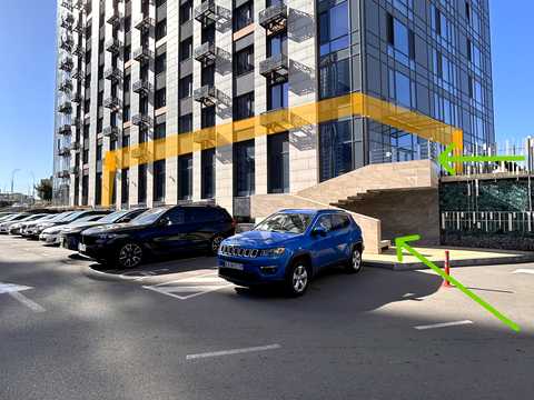 комерційна за адресою Академіка Заболотного вул., 1-Б