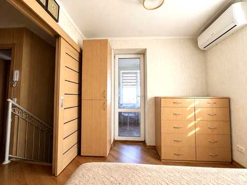 квартира за адресою Миколаївська вул., 16