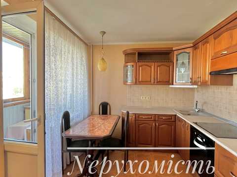 квартира за адресою Пантелеймона Куліша вул. (Челябінська), 11