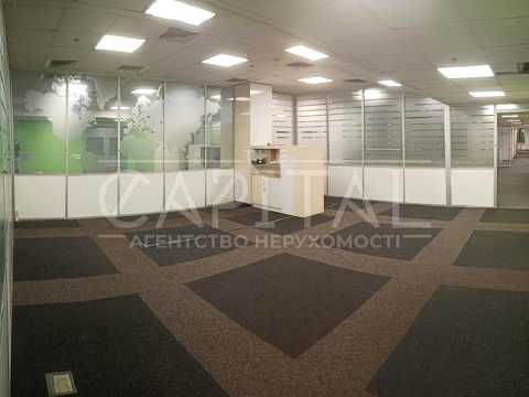комерційна за адресою Жилянська вул., 75
