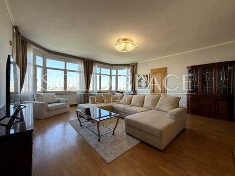 квартира по адресу Кловский спуск, 5