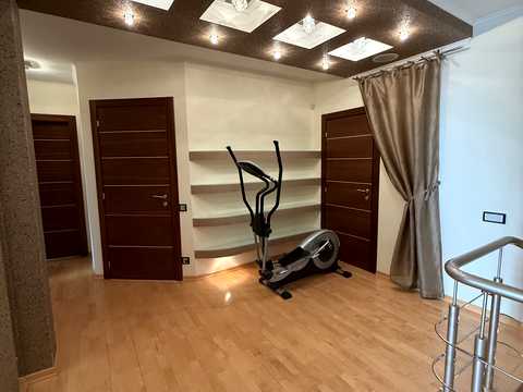 квартира за адресою Романа Ратушного вул. (Волгоградська), 9-А