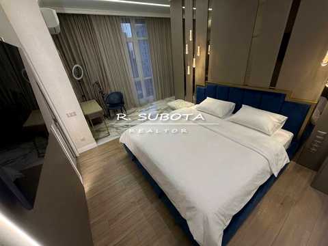 квартира за адресою Кулишівська вул. (Сергія Лазо), 30