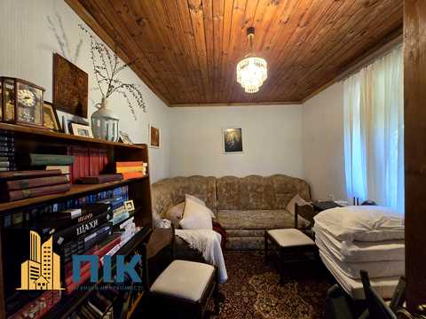 дом по адресу Строителей ул., 24