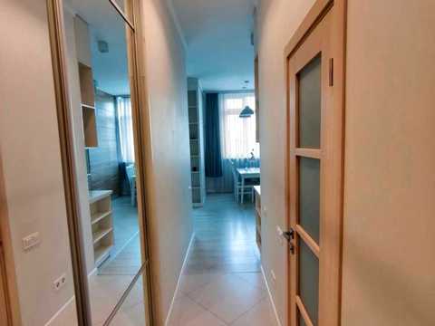 квартира за адресою Гната Хоткевича вул. (Червоногвардійська), 8