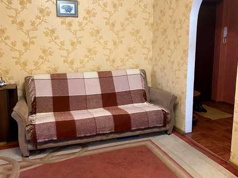 квартира за адресою Салютна вул., 11
