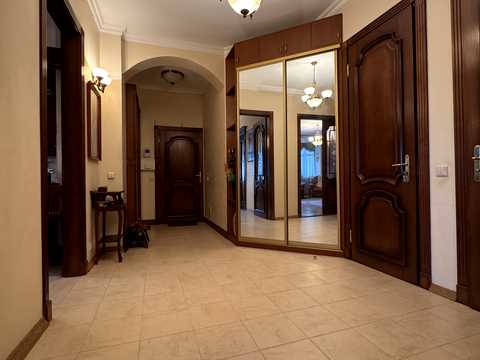квартира по адресу Евгения Коновальца ул. (Щорса), 36-Б