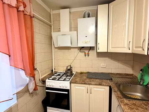 квартира за адресою Шкільна вул., 21