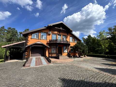 будинок за адресою Виноградна, 127