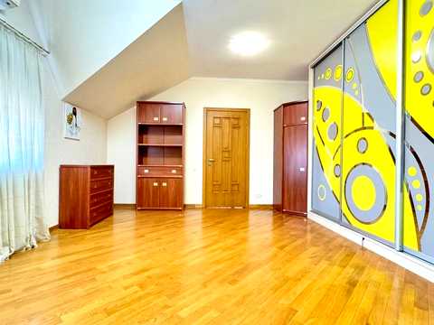 комерційна за адресою Улицька вул. (Івана Улітіна), 37