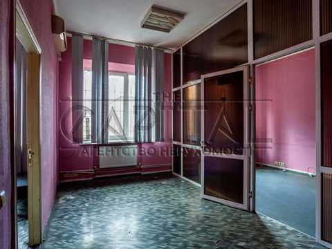 комерційна за адресою Автозаводська вул., 1