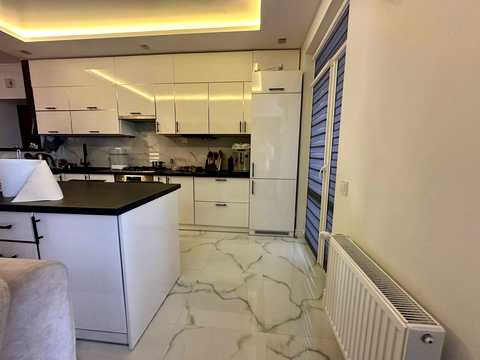 квартира за адресою Героїв Крут вул., 3