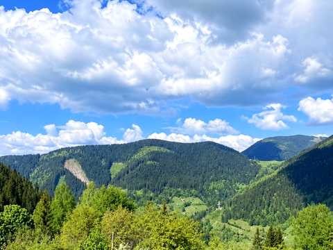 ділянка за адресою с. Криворівня, 
