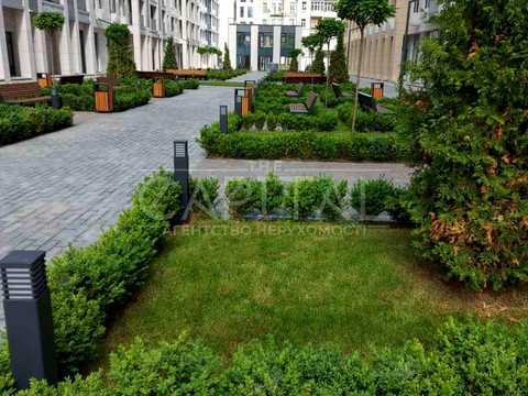 комерційна за адресою Кудрявська вул., 15а