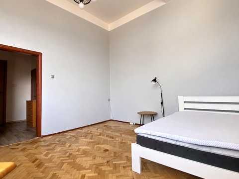 квартира за адресою Михайлівський пров., 9-А