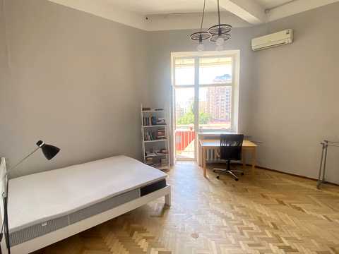 квартира за адресою Михайлівський пров., 9-А
