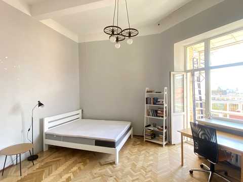 квартира за адресою Михайлівський пров., 9-А