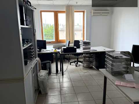 комерційна за адресою Мелиораторов, 3